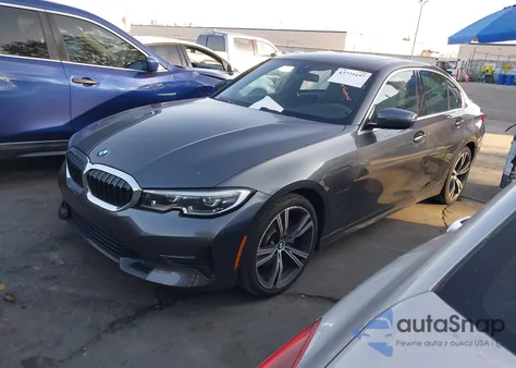 2021 BMW 3 Series 330E from USA, damaged, VIN 3MW5P7J02M8B56252